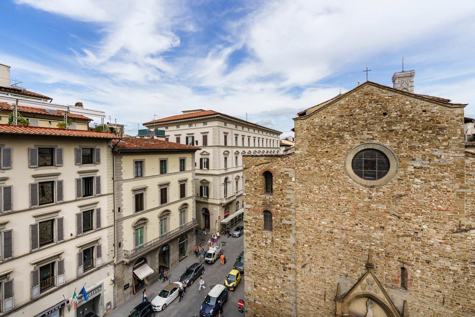 Apartment Ad Rondinelli, *